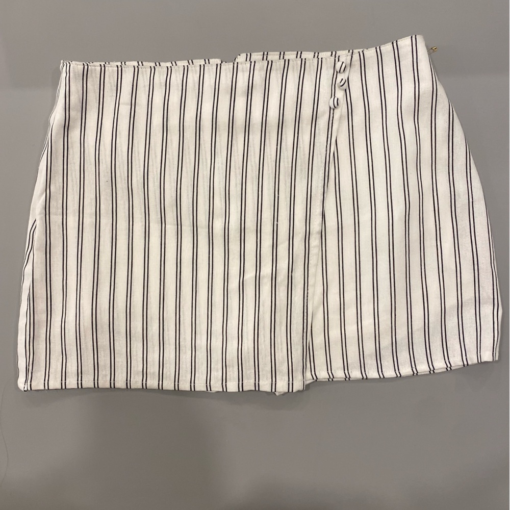 Forever 21 striped linen skirt